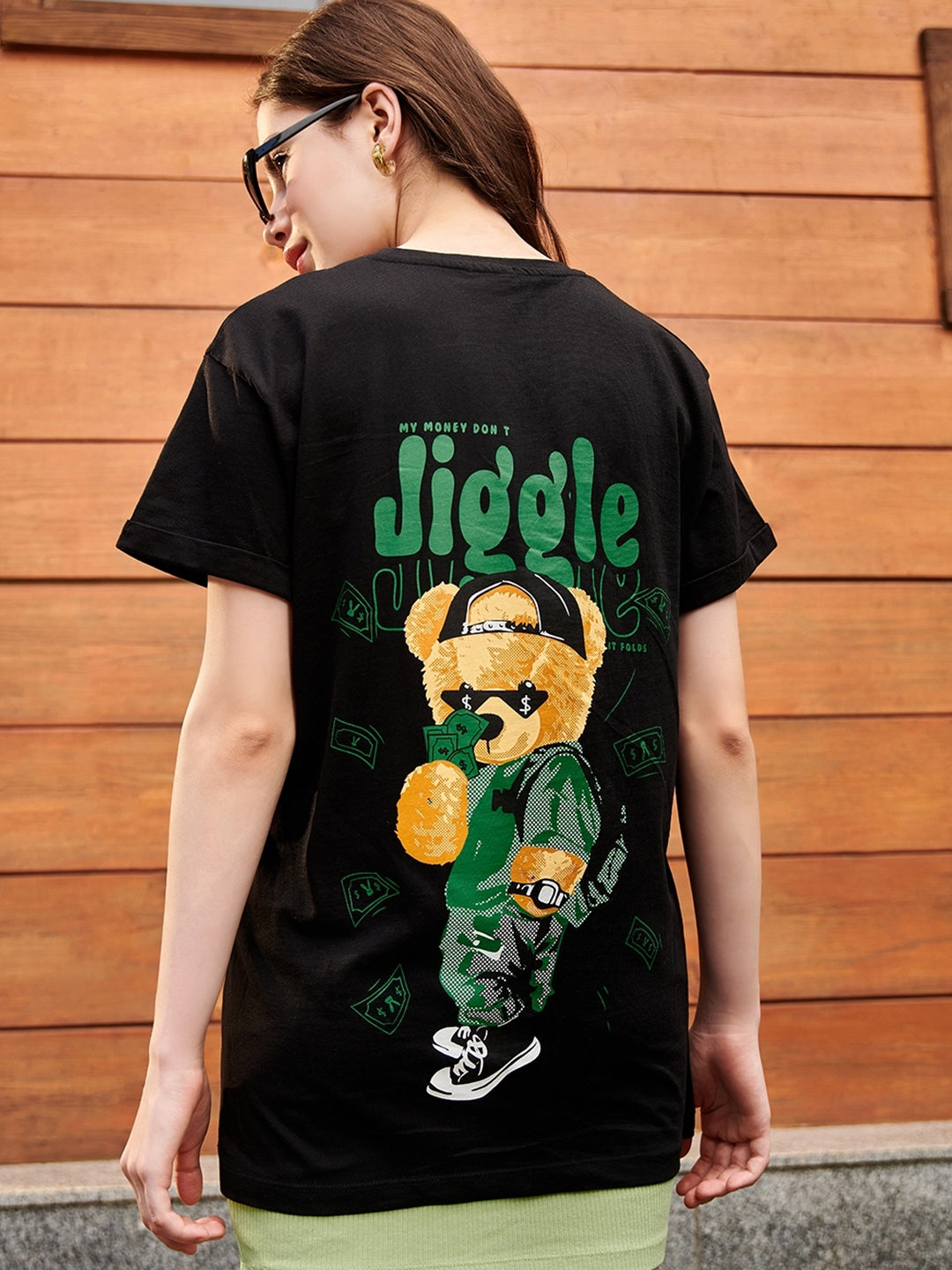 Women's jiggle Oversized Black Graphic Tee