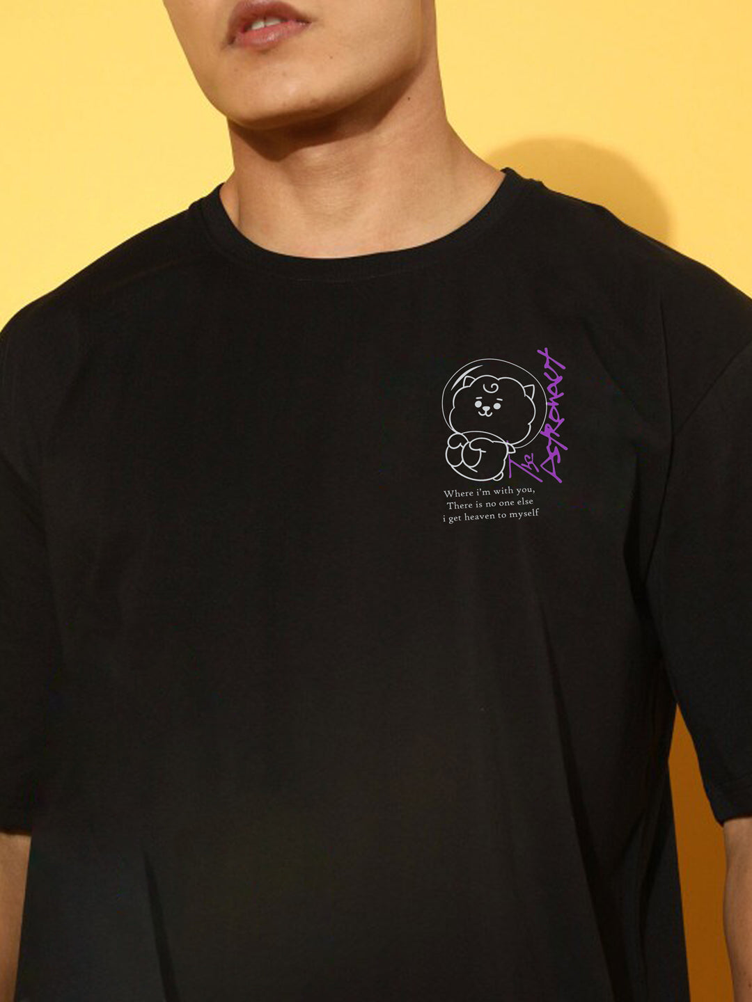 Men's Astronaut Oversized Black Graphic Printed Tee